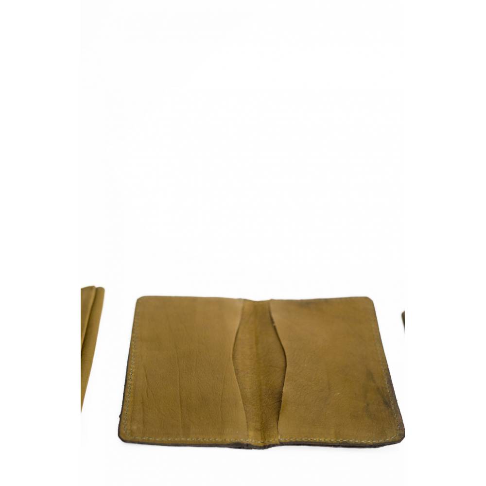 Slide Swing TARJETERO TRIPLE DE PIEL OLIVA thumbnail 3